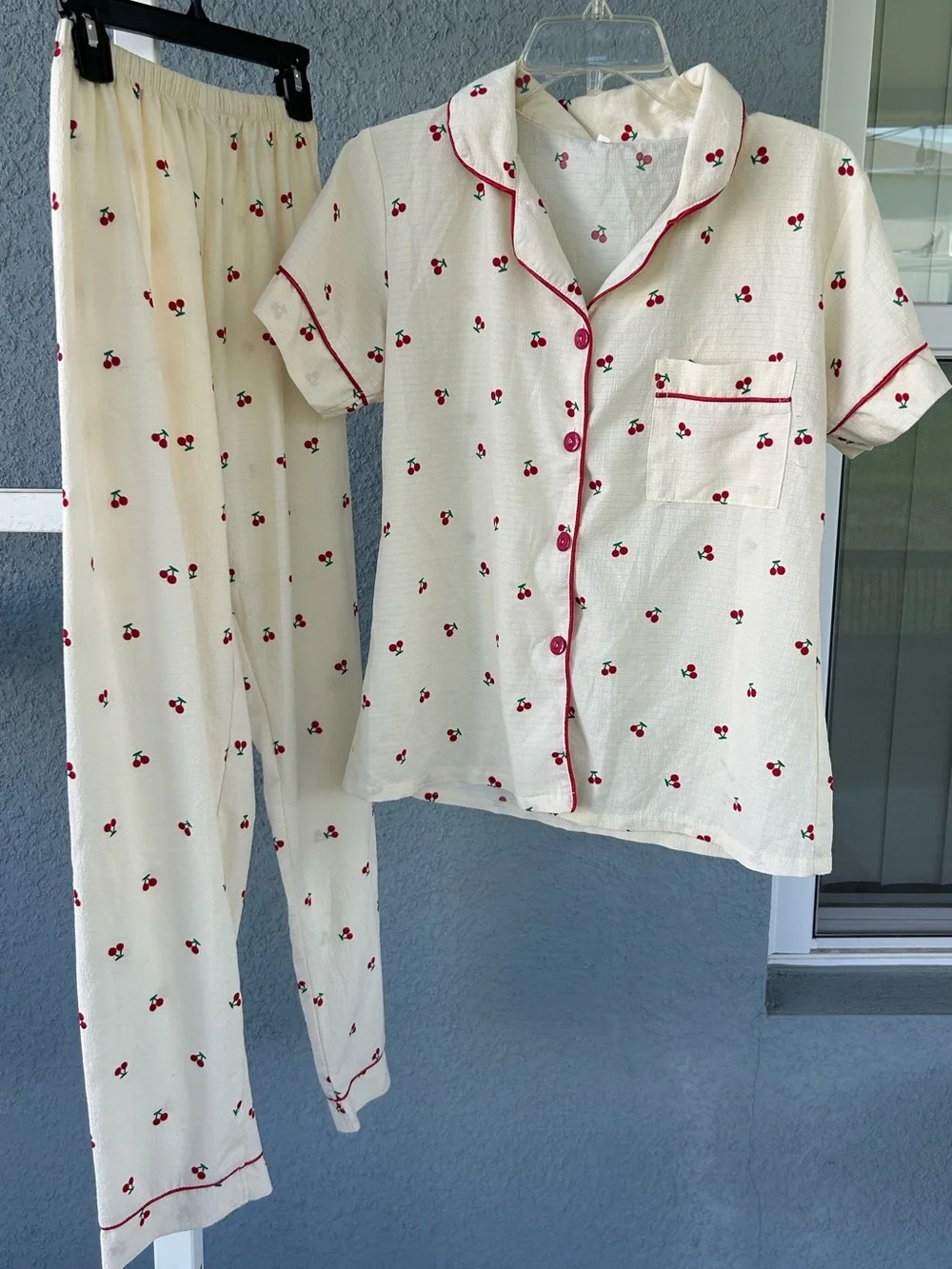 Women’s Cherry Print Pajama Set Textured Button Front Lounge Sleepwear Size Sm